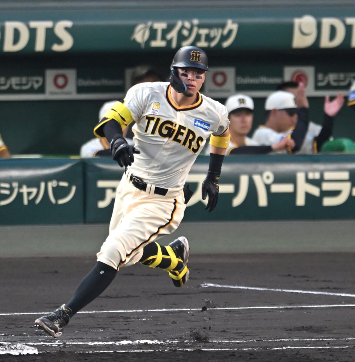 阪神・佐藤輝が三冠王を狙うための心構えとは、阪神元監督が言及（デイリースポーツ） - Yahoo!ニュース - Yahoo!ニュース