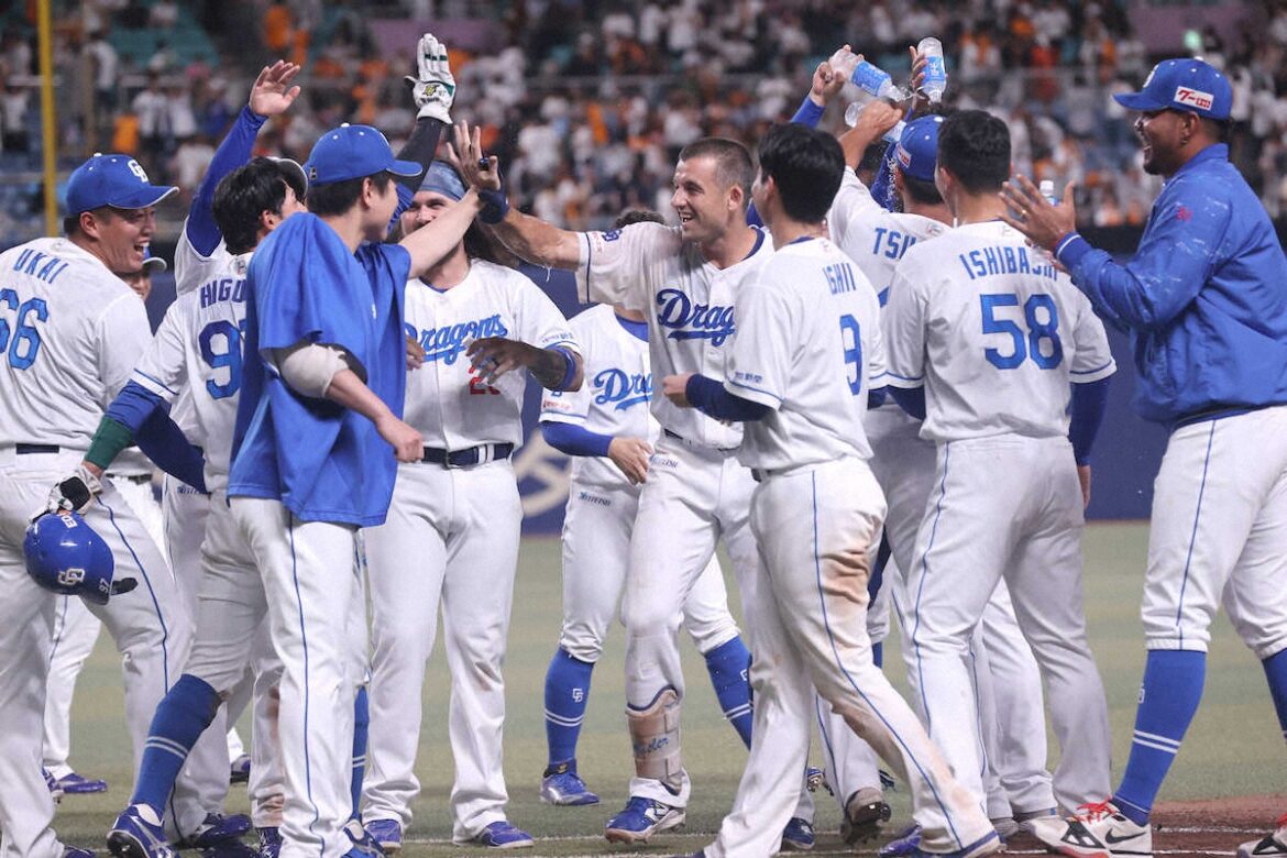 中日・井上監督「今日打つと思わんかったなあ」 新外国人チェイビスの来日初アーチに驚き&喜びコメント(スポニチアネックス) – Yahoo!ニュース – Yahoo!ニュース 中日・井上監督「今日打つと思わんかったなあ」 新外国人チェイビスの来日初アーチに驚き&喜びコメント(スポニチアネックス) - Yahoo!ニュース - Yahoo!ニュース