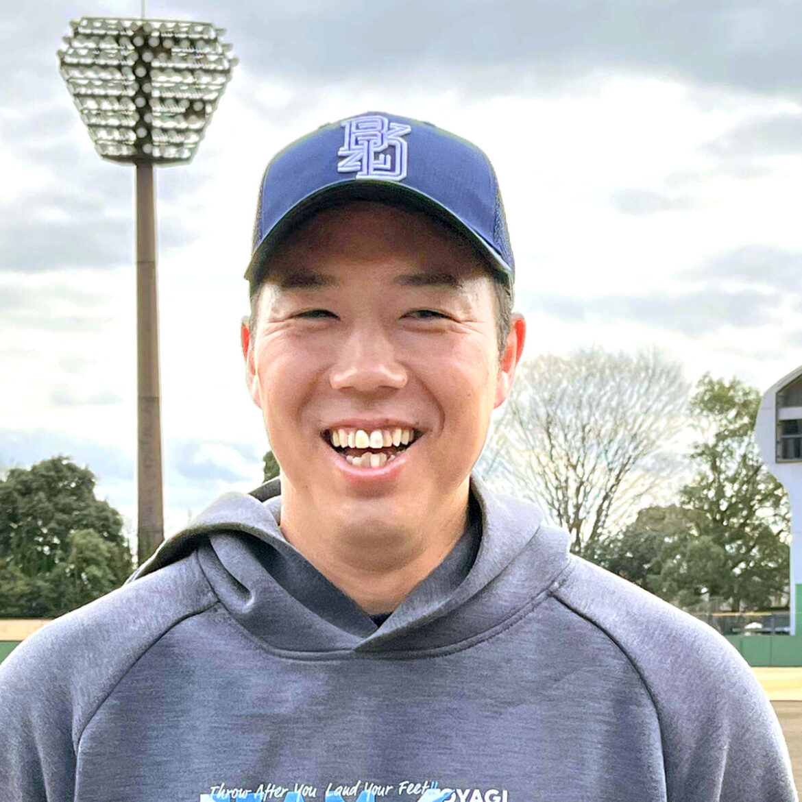 青柳晃洋、３１日ヤクルト入団会見 支配下登録期限に異例（スポーツ報知） - Yahoo!ニュース