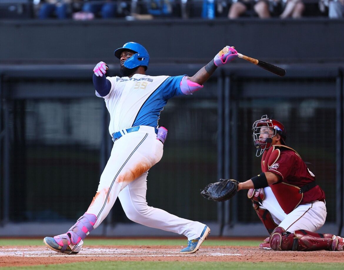 日本ハム 3本塁打、今季最多12得点と打線爆発 オリックスが引き分け以下で首位再浮上 (2025年7月5日掲載) – ライブドアニュース