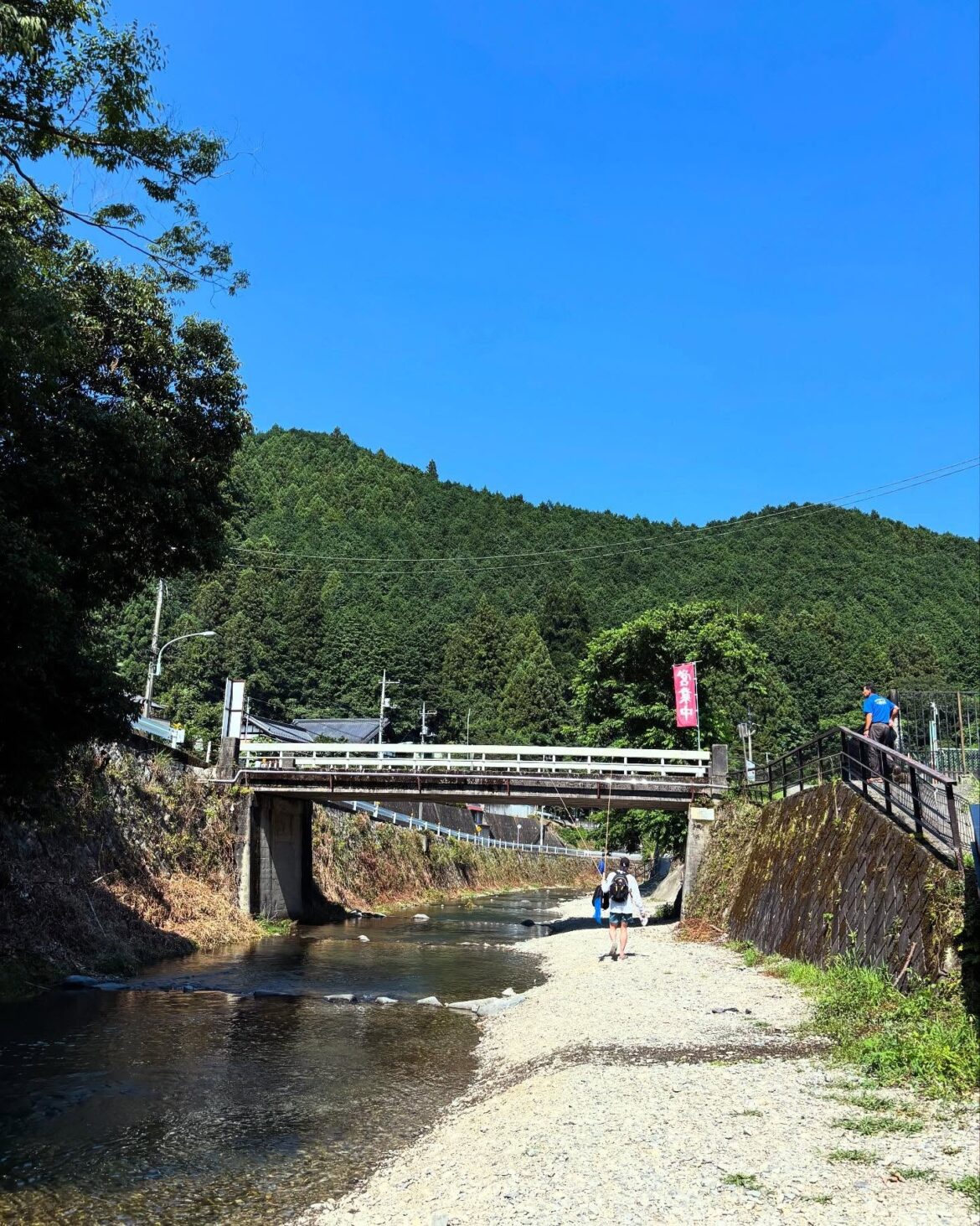 ファイターズ齋藤友貴哉、家族との夏ショットに反響「理想の休日」「カッコよすぎるパパ」 | 話題の投稿 | スポーツブル (スポブル)