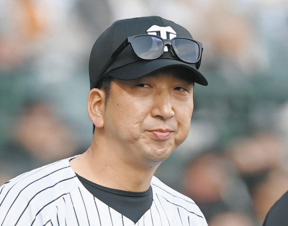 阪神・藤川監督、リクエストに甲子園どよめく 前日にはリプレー検証巡り巨人・阿部監督が退場となるなど判定が注目集める:中日スポーツ・東京中日スポーツ – 中日新聞Web 阪神・藤川監督