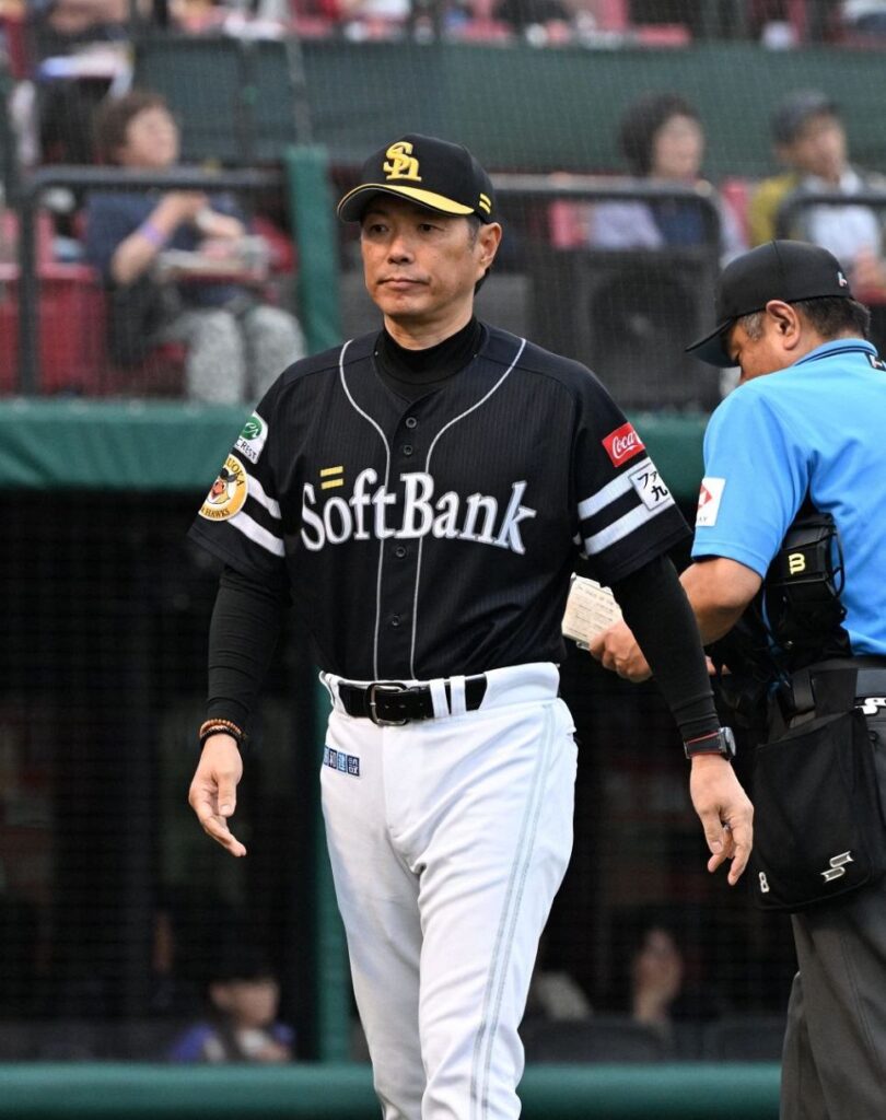 ソフトバンク小久保監督 5秒で取材切り上げ「打てない、守れない、ピッチャーに迷惑をかけすぎ」:「おっ!」でつながる地元密着のスポーツ応援メディア 西スポWEB OTTO! – 西スポWEB OTTO! ソフトバンク小久保監督 5秒で取材切り上げ「打てない、守れない、ピッチャーに迷惑をかけすぎ」:「おっ!」でつながる地元密着のスポーツ応援メディア 西スポWEB OTTO! - 西スポWEB OTTO!