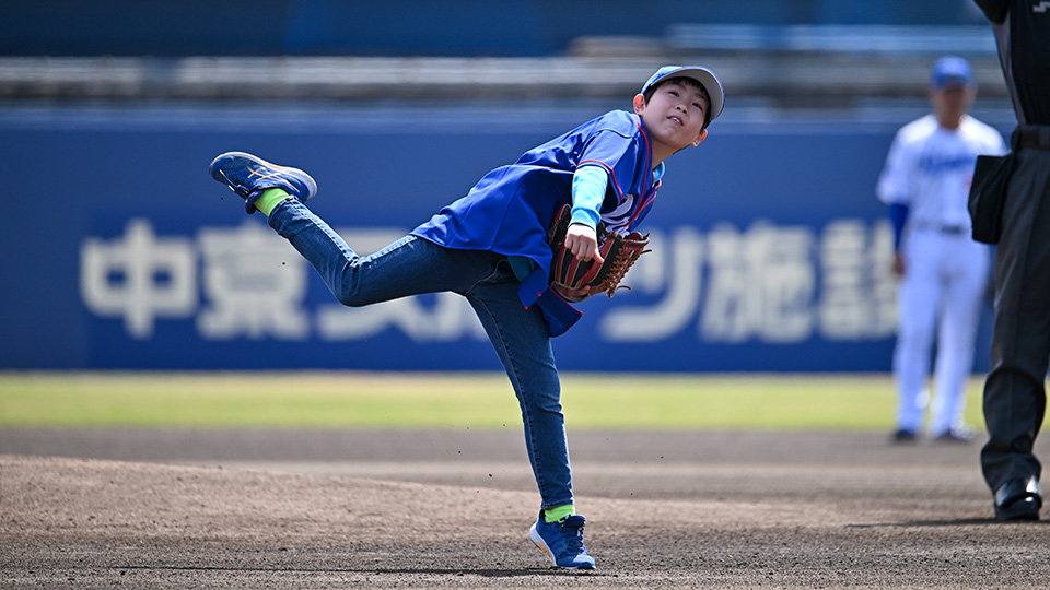 スカウト始球式