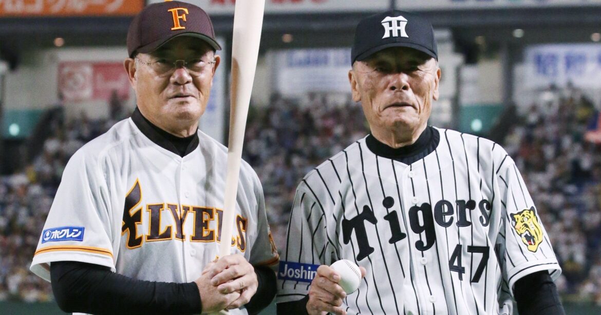 「内角は危ない、長打につながる…あれ、ウソやろ」300勝投手が90歳で没…元阪神“投げる精密機械”小山正明がベテラン記者に明かした「金言」の中身 - プロ野球 - Number Web