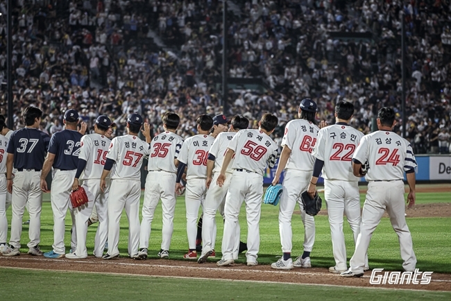 写真=ロッテジャイアンツ