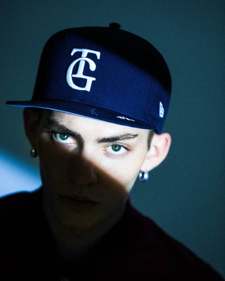 キャップを被った人