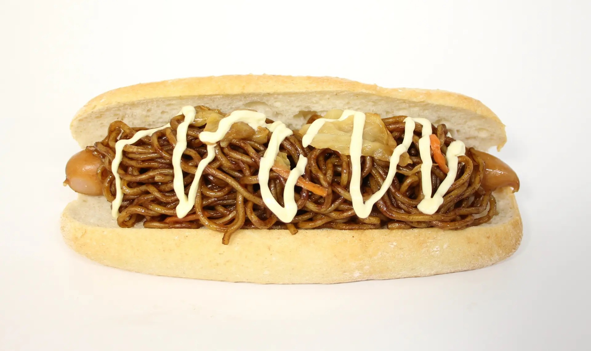 購買ダッシュで勝ち取った焼きそばパン～ソーセージ入り贅沢大人ver.～：830円