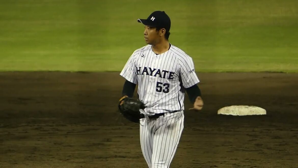 2025年7月8日 ファーム交流戦 くふうハヤテ・池谷 蒼大 投手の準備投球（ボールデッド中)