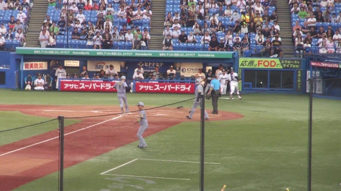 ヤクルト 高梨裕稔 暴投で失点　阪神1点先制　ヤクルト vs  阪神　2025年8月1日(金)　神宮球場