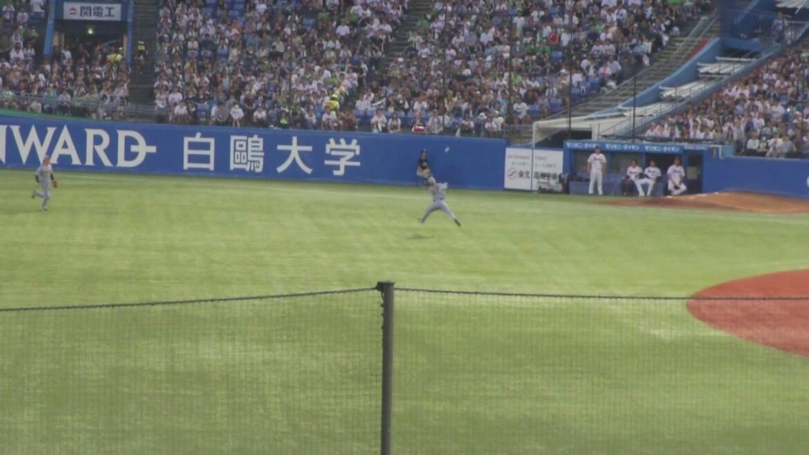 阪神 中野拓夢 ファインプレーでダブルプレー　ヤクルト vs 阪神　2025年8月3日(日)　神宮球場