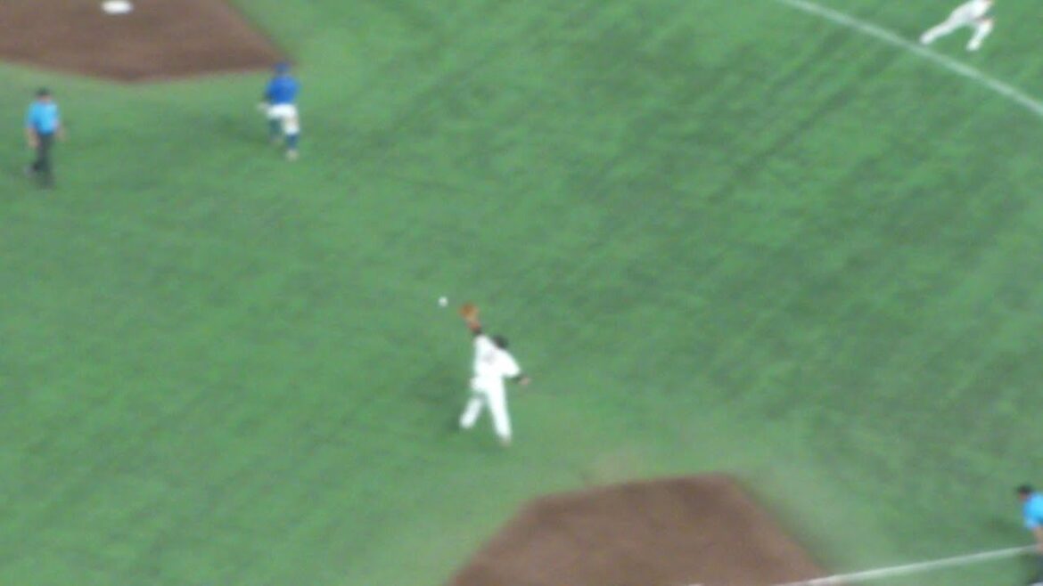 巨人 増田陸 ナイスプレー　巨人 vs DeNA　2025年8月2日(土)　東京ドーム