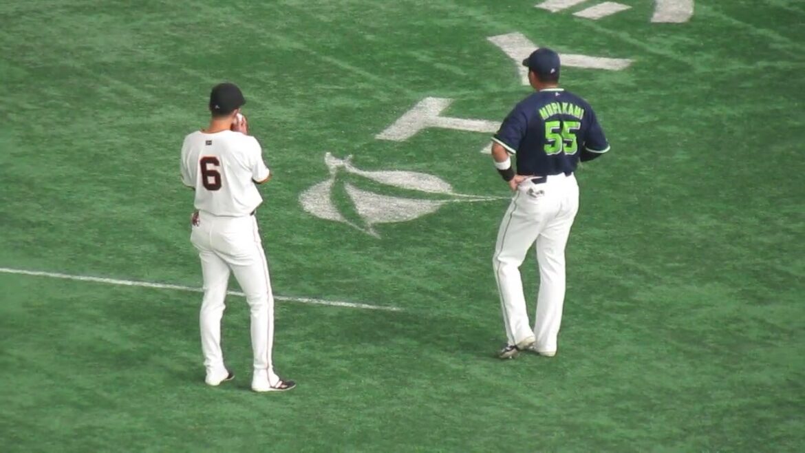 復帰の村上宗隆が坂本勇人に挨拶 すぐ寄ってくる坂本好きな山田哲人など仲良いスター達（読売ジャイアンツ対 ヤクルトスワローズ 2025年8月5日）