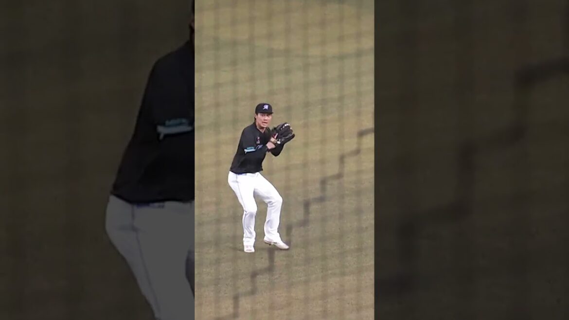 藤原恭大選手、ライトからノーバウンド送球！#chibalotte