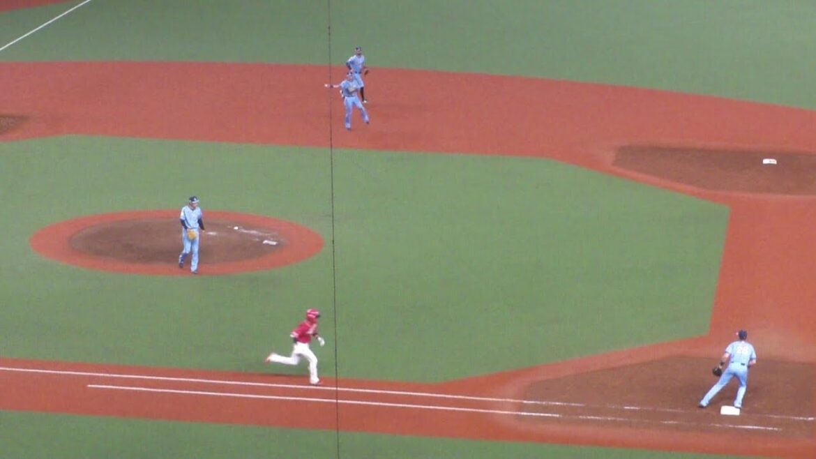 西武 源田壮亮 ナイスプレー　西武 vs 楽天　2025年8月10日(日) ベルーナドーム