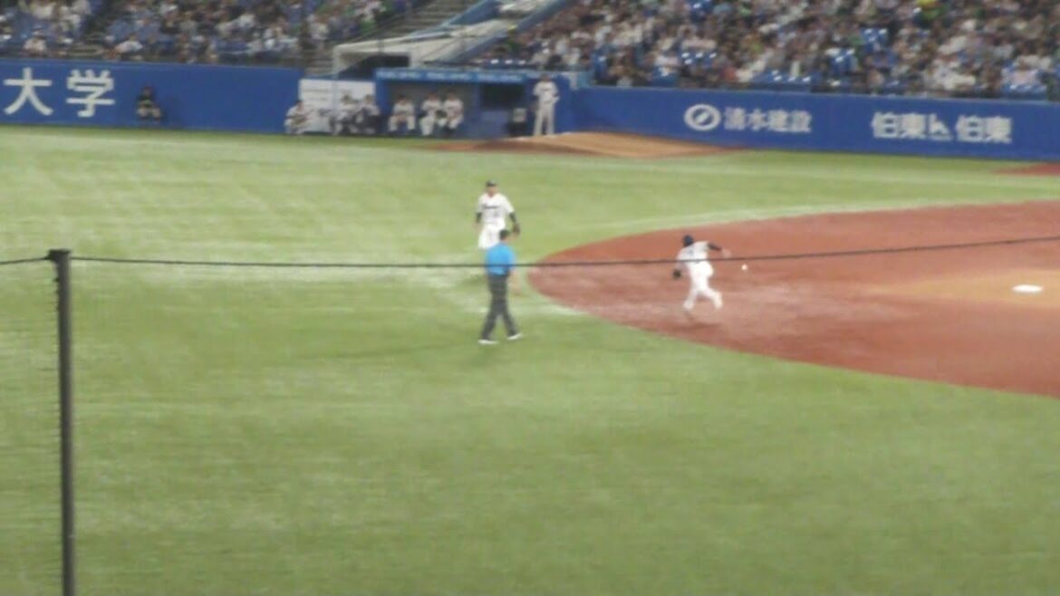 ヤクルト 長岡秀樹 ナイスプレー この試合2つ目　ヤクルト vs 阪神　2025年8月1日(金)　神宮球場