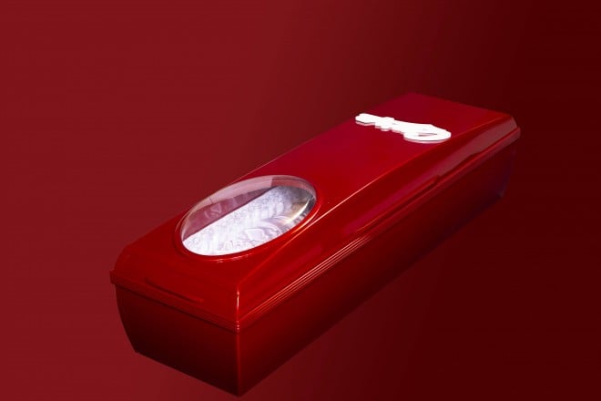 人生最後の推し活を叶える「カープ柩」 柩は故人を表現する場所に、“自分らしく旅立つ”終活の今 | ORICON NEWS 人生最後の推し活を叶える「カープ柩」 柩は故人を表現する場所に、“自分らしく旅立つ”終活の今 | ORICON NEWS