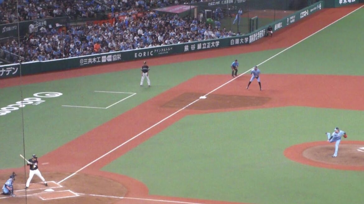 ソフトバンク 野村勇 デッドボール　西武 vs ソフトバンク　2025年8月14日(木)　ベルーナドーム