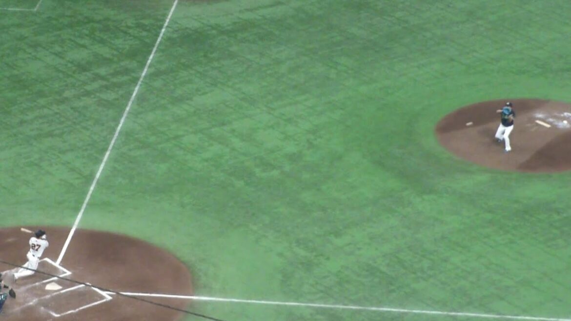 ヤクルト 石川雅規のキャッチによる、143のダブルプレー　巨人 vs ヤクルト　2025年8月7日(木)　東京ドーム