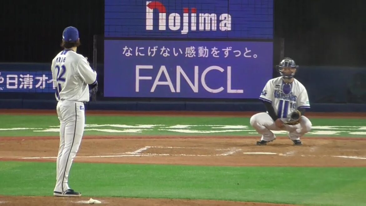 2025年8月19日 広島東洋戦・入江 大生 投手の準備投球（ボールデッド中）