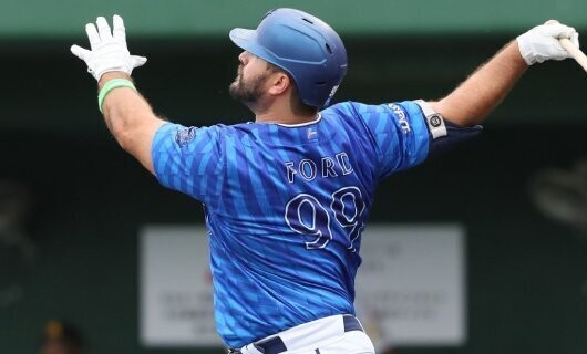 横浜DeNA・フォード、2軍戦でスリーランホームラン!3安打3打点の活躍