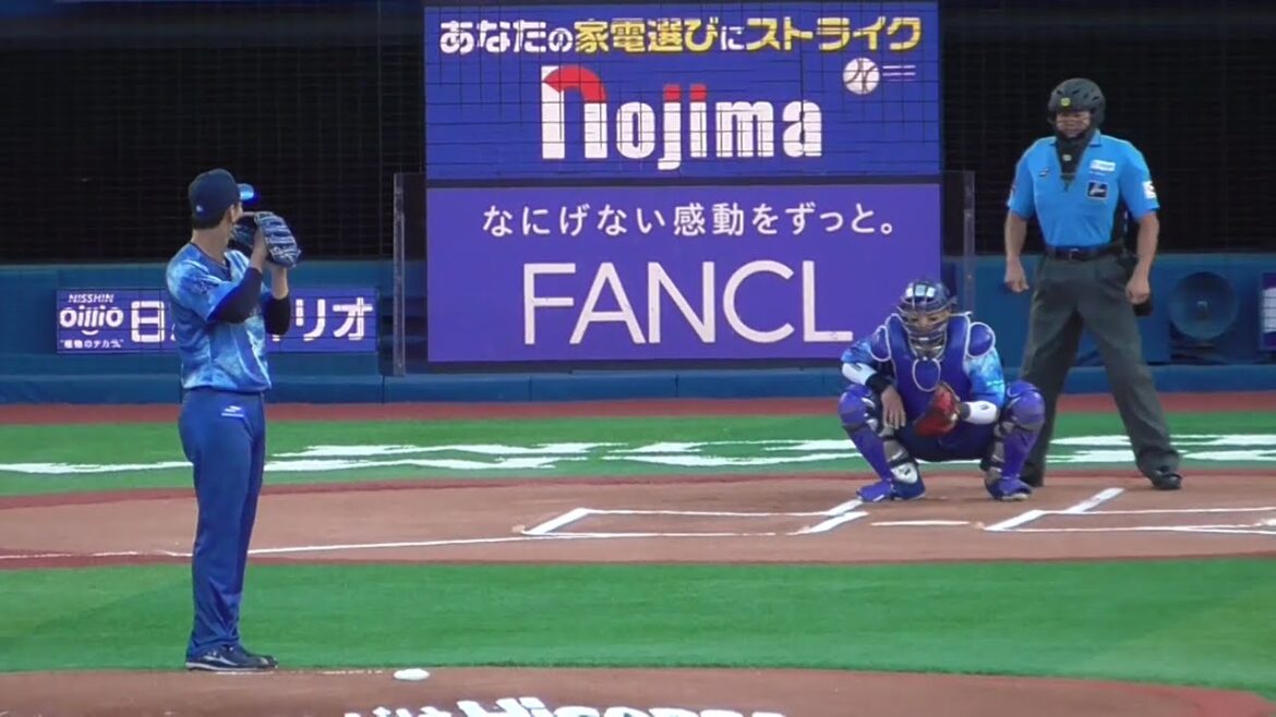 2025年7月31日 東京ヤクルト戦・平良 拳太郎 投手の準備投球（ボールデッド中)