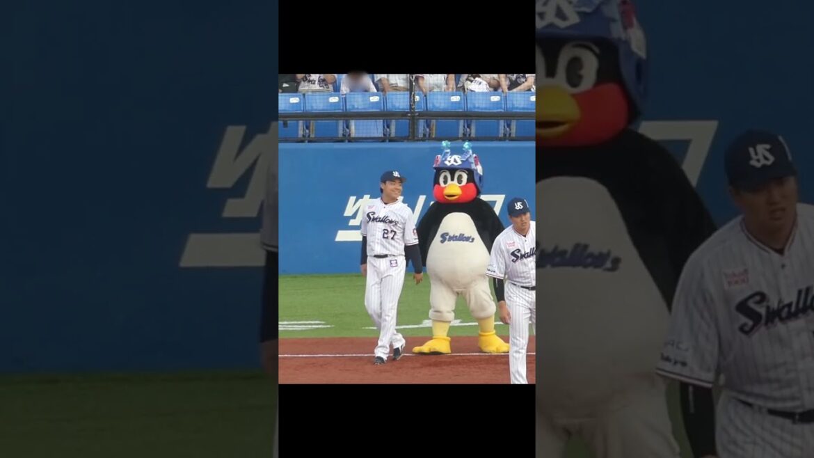 24/5/5 飛ぶ中村悠平とつば九郎（1かいなの？） #Shorts