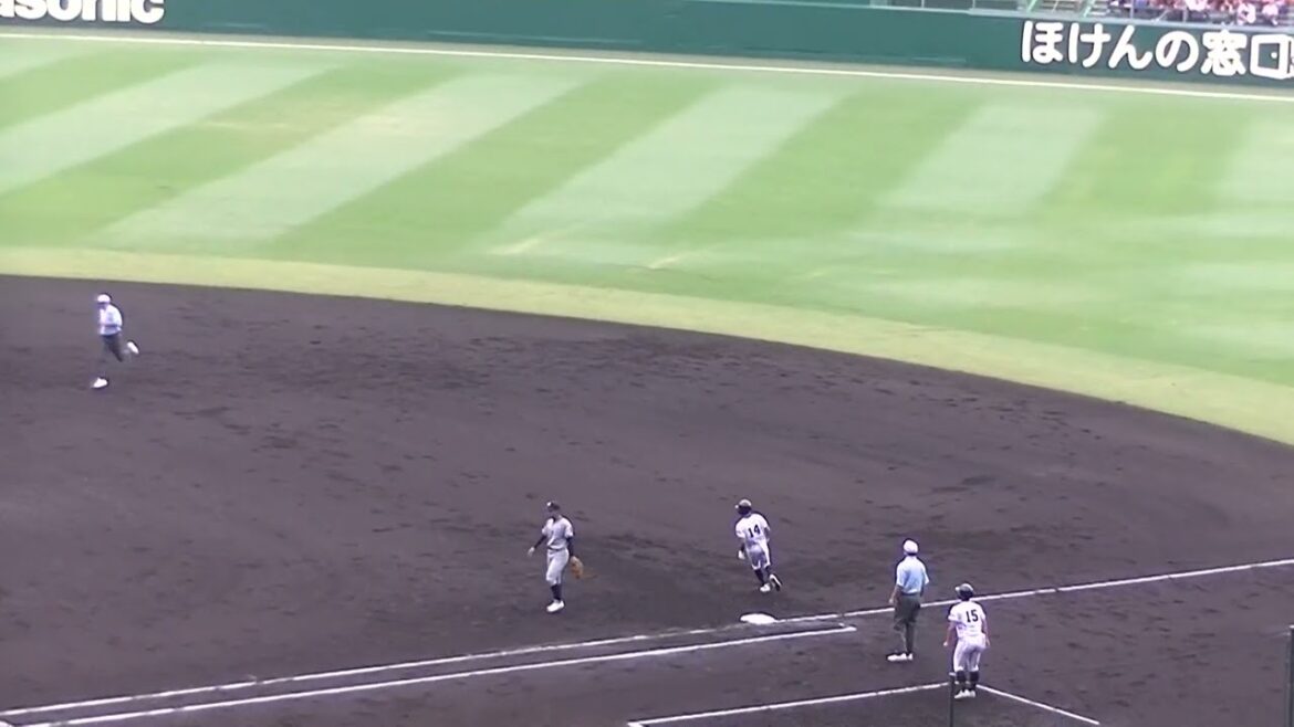 津田学園 本田大翔くんヒットで伊藤璃空くんが見事に送りバント【夏の甲子園2025 叡明 対 津田学園2025年8月7日】