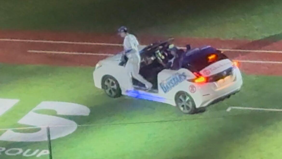 入江大生登板シーン横浜DeNAベイスターズ2025年8月26日阪神タイガース