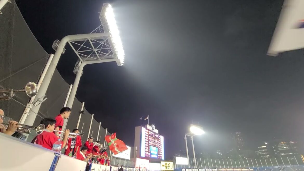 カープ辻 大雅投手 誕生日おめでとう🎶✨😆✨🎶外野ビジターから二次会ハッピーバースデー 2025.8.29 カープ辻 大雅投手 誕生日おめでとう🎶✨😆✨🎶外野ビジターから二次会ハッピーバースデー 2025.8.29