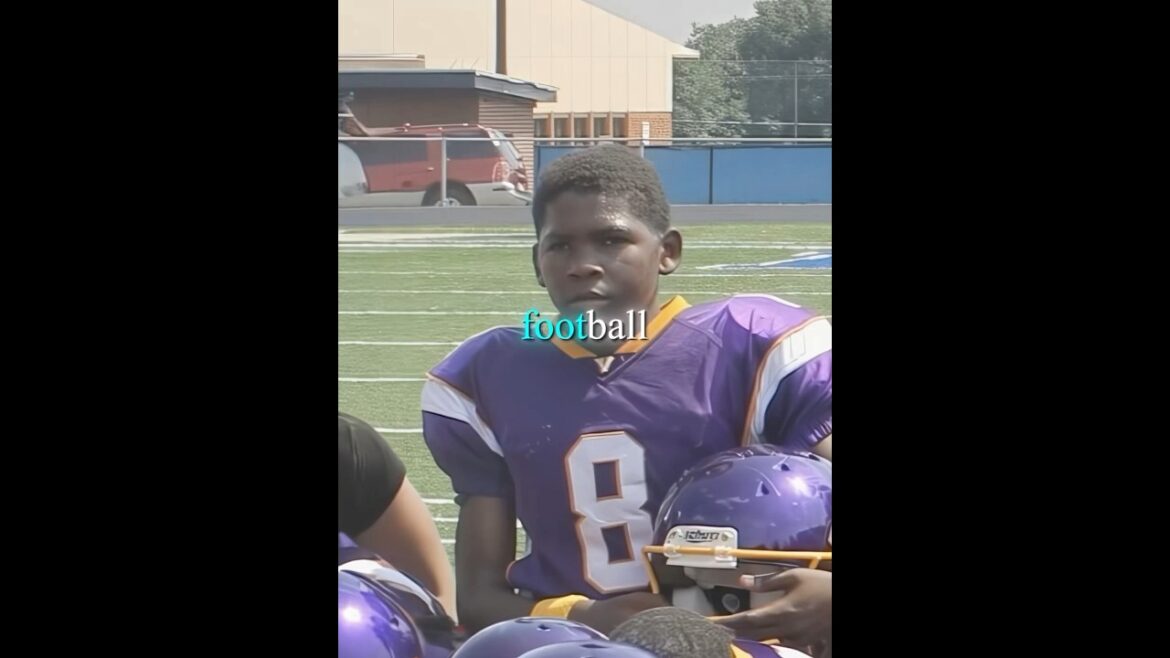 アンソニー・エドワーズがNFLに加入?😳🏈 アンソニー・エドワーズがNFLに加入?😳🏈