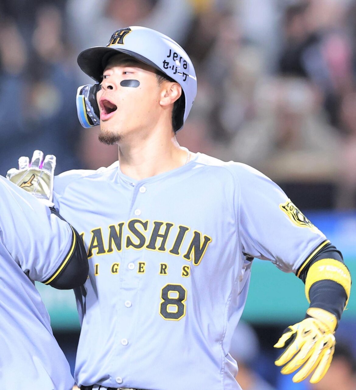 【阪神】執念の延長戦勝利 最多タイ貯金22のⅯ36再点灯！佐藤輝が10回2死二塁から意地の決勝適時二塁打 9回岩崎が同点許すも及川プロ初セーブ（TBS NEWS DIG Powered by JNN）