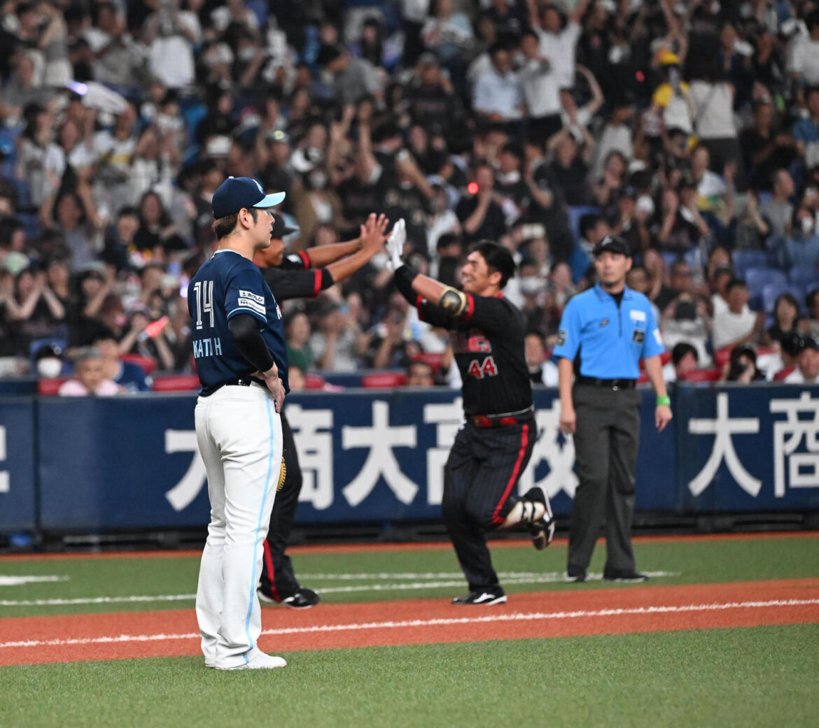 【日本ハム】まさか…超ドタバタ移動の末サヨナラ負け…前日移動の加藤貴之が今季初完封目前で4失点(日刊スポーツ) – Yahoo!ニュース – Yahoo!ニュース 【日本ハム】まさか…超ドタバタ移動の末サヨナラ負け…前日移動の加藤貴之が今季初完封目前で4失点(日刊スポーツ) - Yahoo!ニュース - Yahoo!ニュース