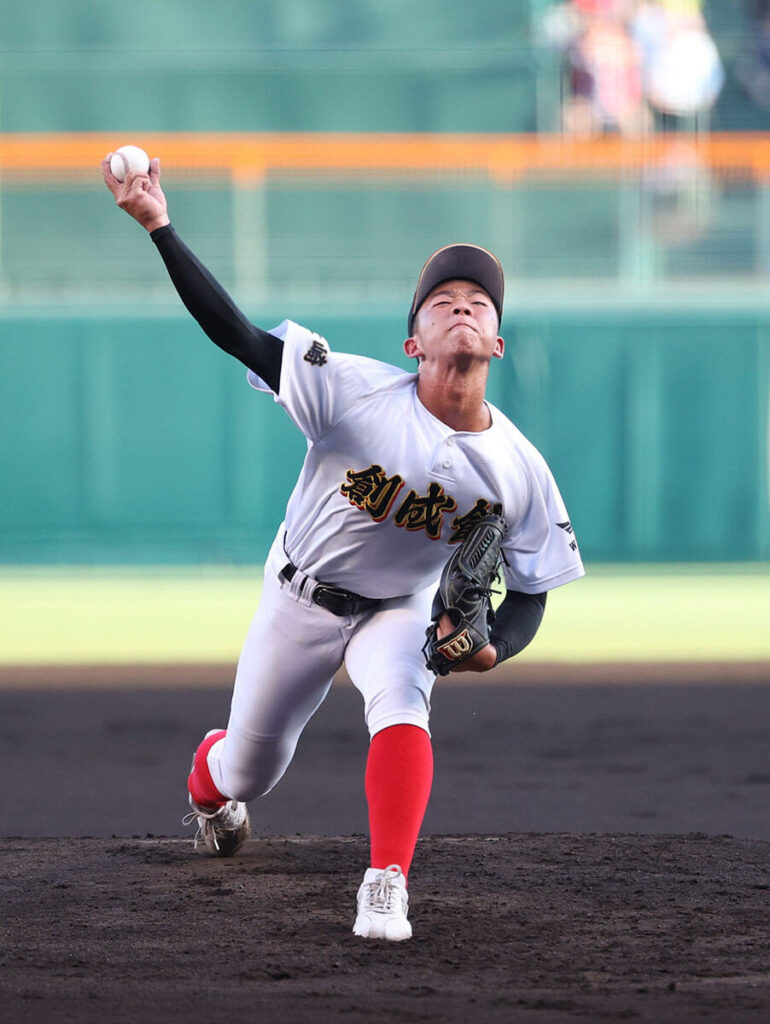 阪神ファンも騒然…創成館の小さな“森下翔太”が、夏の甲子園で13奪三振の大熱投 開幕戦で小松大谷を撃破！（デイリー新潮） - Yahoo!ニュース - Yahoo!ニュース