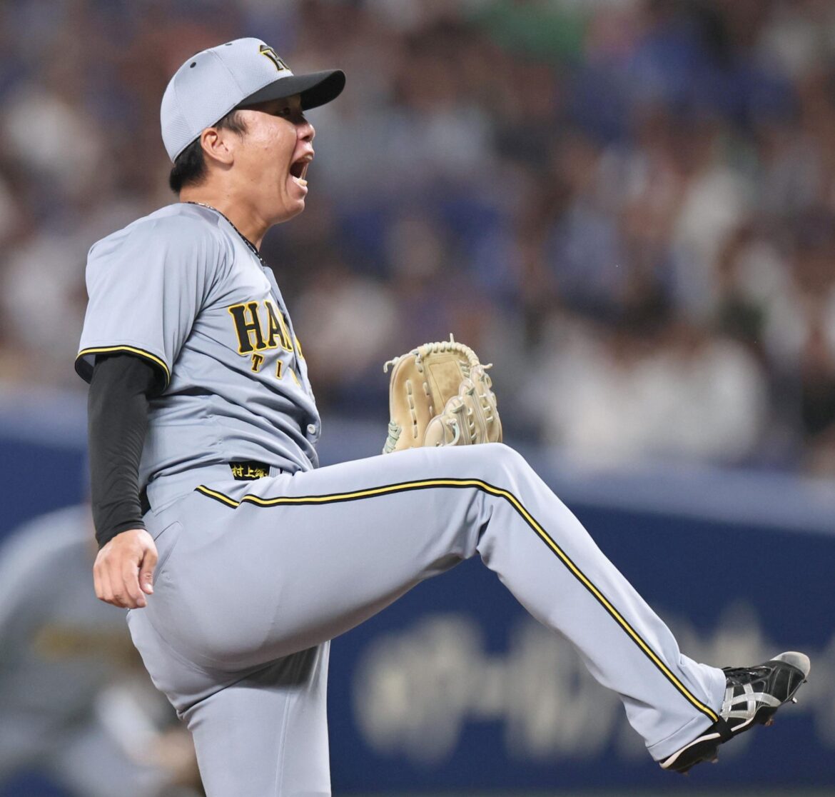 阪神・村上の気迫が逆転勝利呼び込んだ 無得点に終わった六回攻撃直後、この日一番のイニングとしてみせた 評論家が指摘（デイリースポーツ） - Yahoo!ニュース - Yahoo!ニュース
