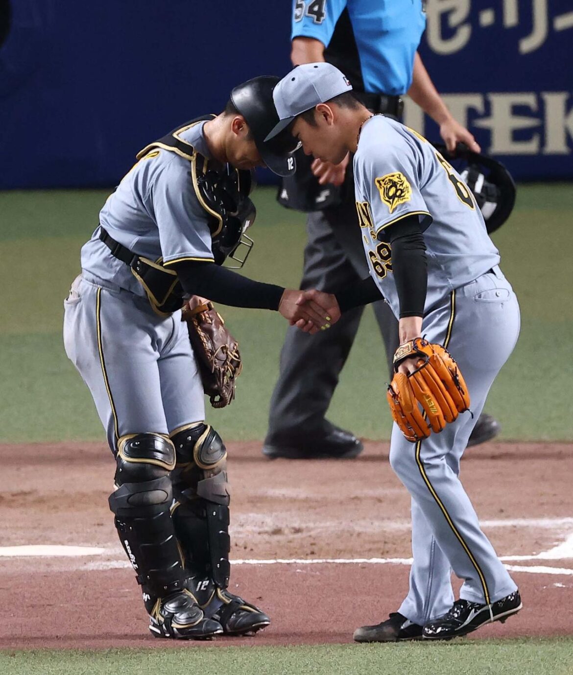 首位阪神独走で2位巨人と12差、2位以下のチームつぶし合いで差が埋まらず/後半戦の勝敗一覧(日刊スポーツ) – Yahoo!ニュース – Yahoo!ニュース 首位阪神独走で2位巨人と12差、2位以下のチームつぶし合いで差が埋まらず/後半戦の勝敗一覧(日刊スポーツ) - Yahoo!ニュース - Yahoo!ニュース