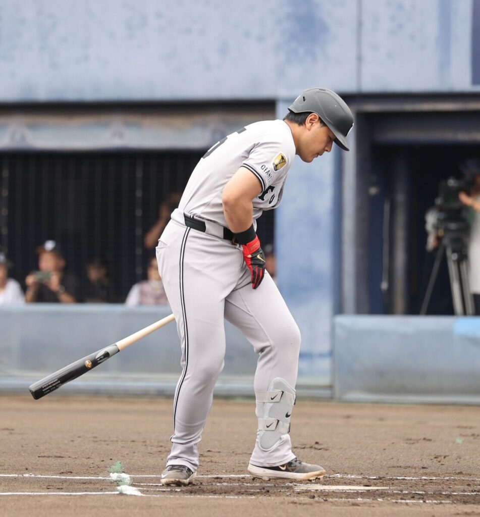 【巨人】岡本和真が予定の３打席を終えずに途中交代 アクシデントか…２軍日本ハム戦（スポーツ報知） - Yahoo!ニュース - Yahoo!ニュース