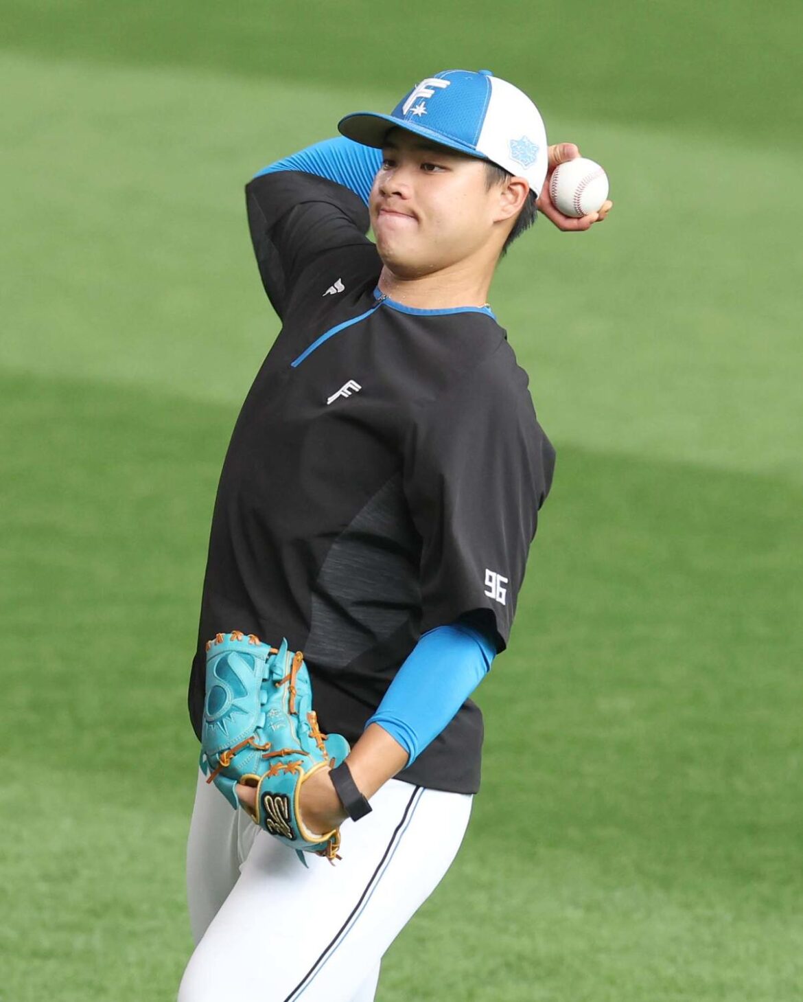 【日本ハム】首位攻防戦３戦目先発に最速157キロ孫易磊を抜てき、首位再浮上の起爆剤に（日刊スポーツ） - Yahoo!ニュース - Yahoo!ニュース