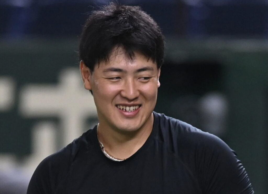 巨人・岡本 前日１打席で交代「大丈夫。ああいうスイングで痛みが出ることが分かって良かった」（デイリースポーツ） - Yahoo!ニュース - Yahoo!ニュース