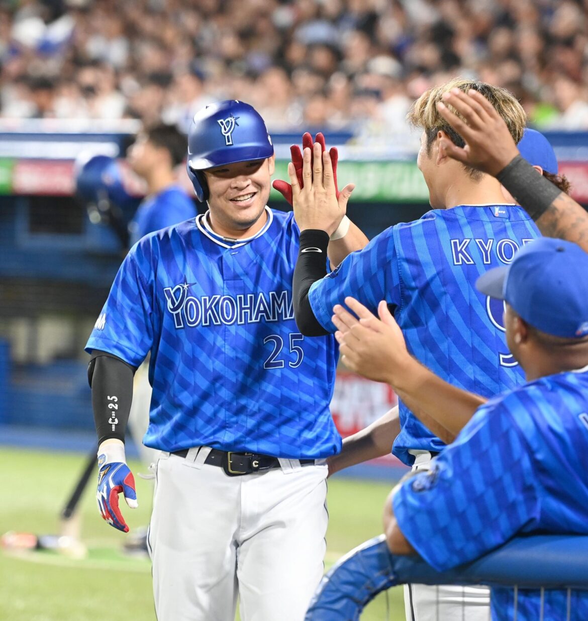 DeNA 筒香がNPBで初の代打3ラン 「待ってたぞ」の声に感謝 今季は2度2軍降格も「ベイスターズの力はこんなもんじゃない」(デイリースポーツ) – Yahoo!ニュース – Yahoo!ニュース DeNA 筒香がNPBで初の代打3ラン 「待ってたぞ」の声に感謝 今季は2度2軍降格も「ベイスターズの力はこんなもんじゃない」(デイリースポーツ) - Yahoo!ニュース - Yahoo!ニュース