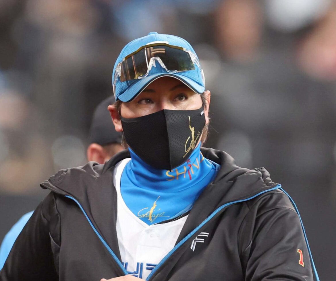 【日本ハム】新庄監督「優勝したら」プロ野球と夏の甲子園、前代未聞の優勝旗コラボ案をぶちあげ（日刊スポーツ） - Yahoo!ニュース - Yahoo!ニュース