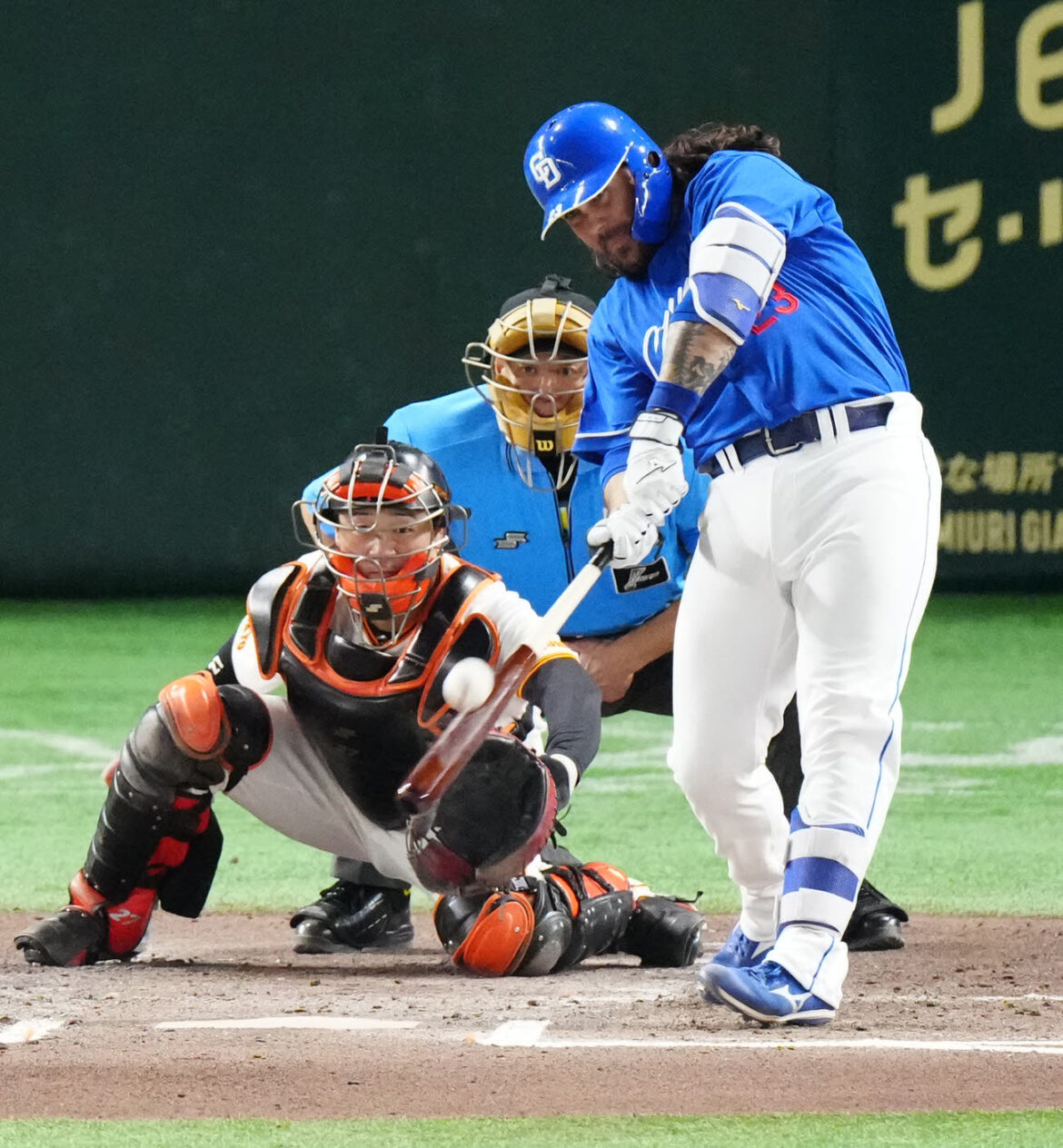 【中日】キャベッジ先生ありがとう！チェイビスが勝ち越し３号ソロ 試合前に10分超の熱血指導（日刊スポーツ） - Yahoo!ニュース - Yahoo!ニュース