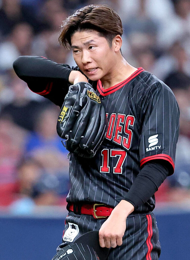 自己ワーストタイの６失点と苦しんだ曽谷（カメラ・馬場　秀則）