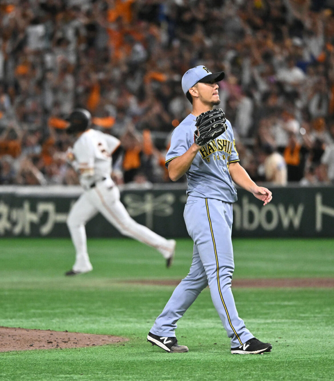 【阪神】伊藤将司が痛恨3ラン被弾で6回途中降板 直前まで0点台の防御率は再び1.38に(日刊スポーツ) – Yahoo!ニュース – Yahoo!ニュース 【阪神】伊藤将司が痛恨3ラン被弾で6回途中降板 直前まで0点台の防御率は再び1.38に(日刊スポーツ) - Yahoo!ニュース - Yahoo!ニュース