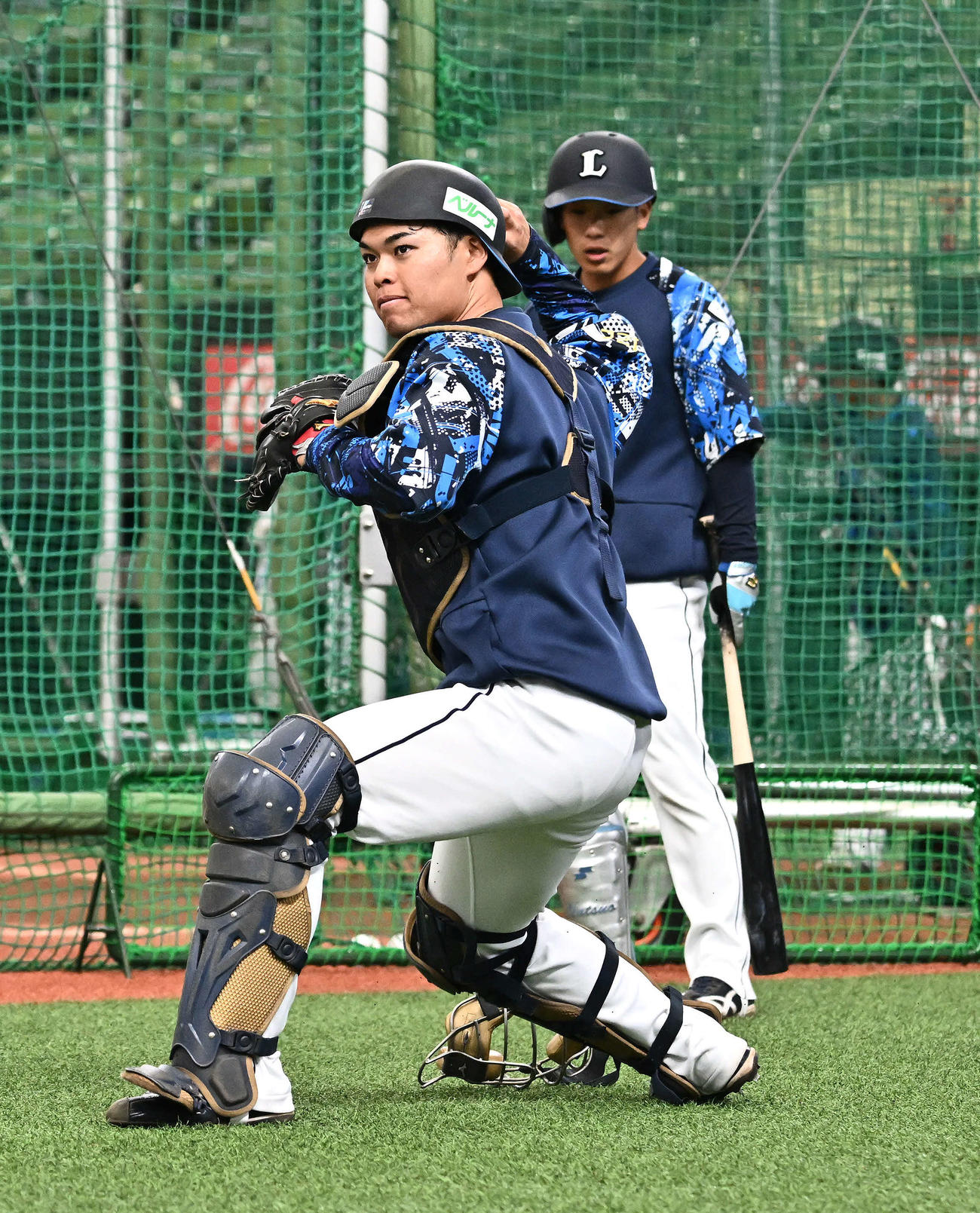 3月9日、試合前練習する
