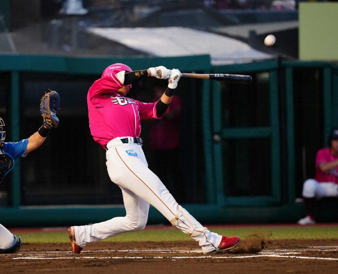 楽天の新4番・黒川 悪球打ち弾で5割復帰 「新しい感覚」初回逆転3号（スポニチアネックス） - Yahoo!ニュース - Yahoo!ニュース