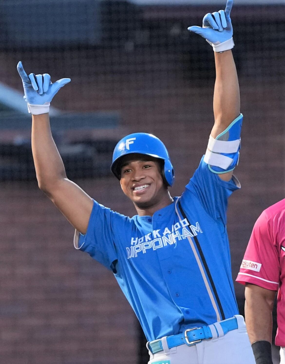 【日本ハム】 楽天に勝利 ソフトバンクと3差に！万波が先制打 清宮幸が追撃打＆猛打賞 水野が4号ソロ＆4打点 加藤貴6回2失点8勝目（TBS NEWS DIG Powered by JNN）