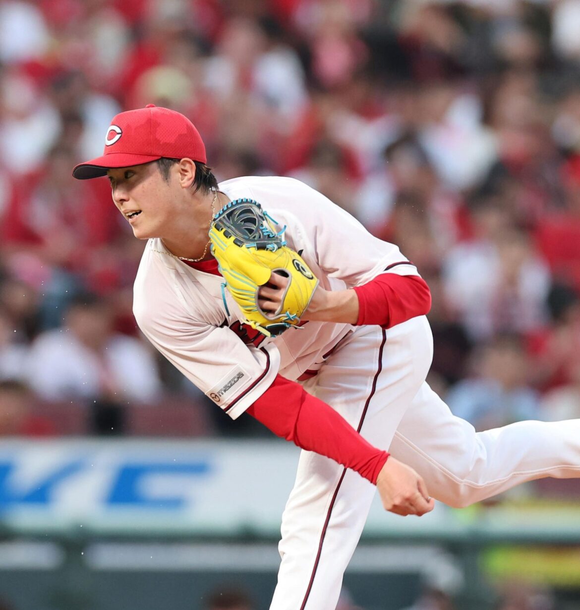 超珍しい 広島・森下が狂喜乱舞のバンザイポーズ？安仁屋宗八氏「これをマウンドでも見せてほしい」（デイリースポーツ） - Yahoo!ニュース - Yahoo!ニュース