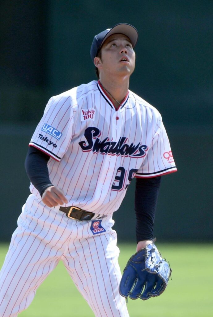 ヤクルト 青柳晃洋が大乱調 逆転3ラン被弾→連続四球から2点適時打 1イニング5失点の悪夢 3回6失点降板(デイリースポーツ) – Yahoo!ニュース – Yahoo!ニュース ヤクルト 青柳晃洋が大乱調 逆転3ラン被弾→連続四球から2点適時打 1イニング5失点の悪夢 3回6失点降板(デイリースポーツ) - Yahoo!ニュース - Yahoo!ニュース