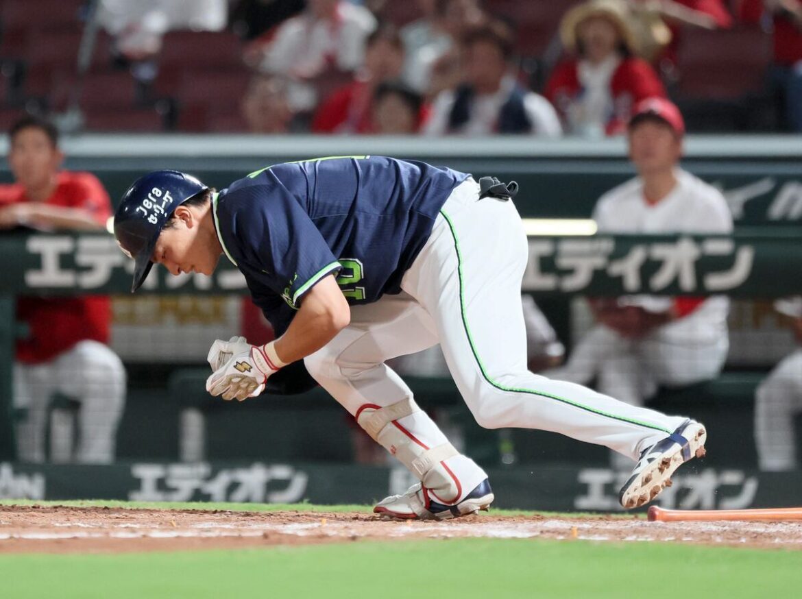 ヤクルト・宮本丈、試合前練習ではフリー打撃など行いベンチ入り 16日の広島戦で右手に死球受ける（サンケイスポーツ） - Yahoo!ニュース - Yahoo!ニュース